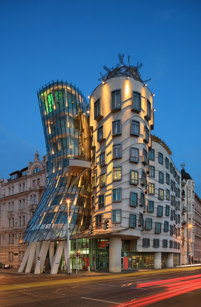 Dancing House Frank Gehry Praga23 Wikiarquitectura 