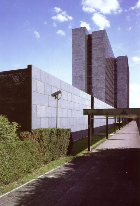 Hew Offices