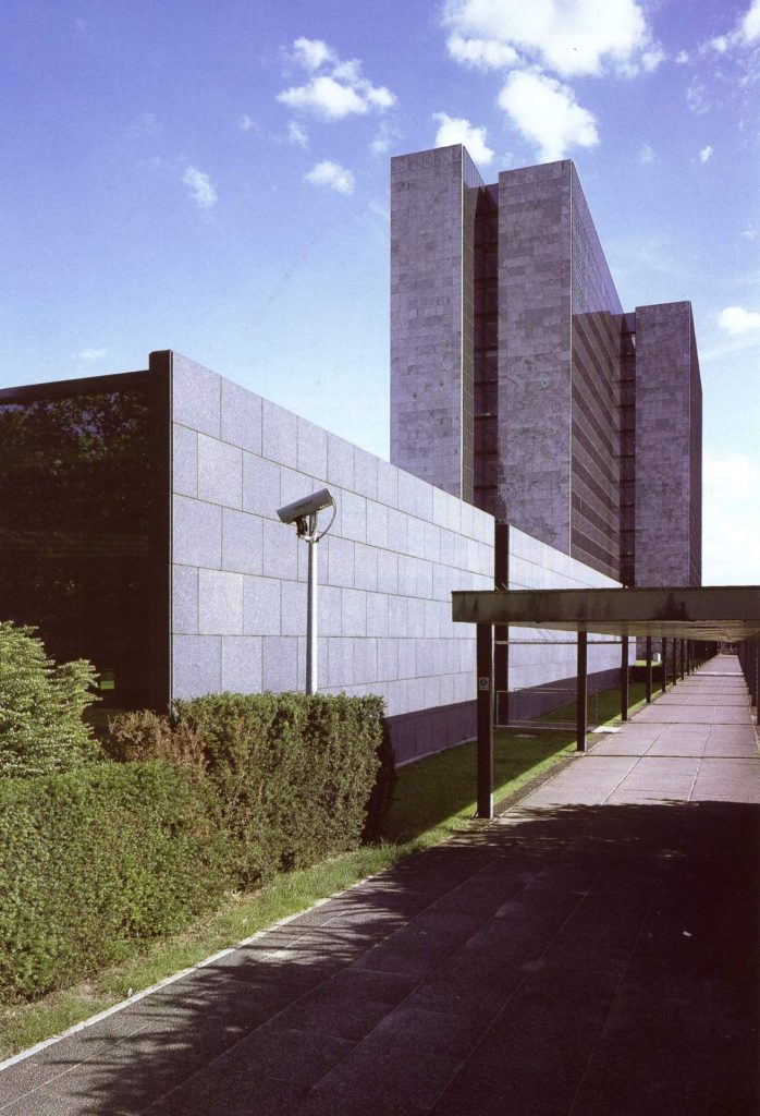 Hew Offices