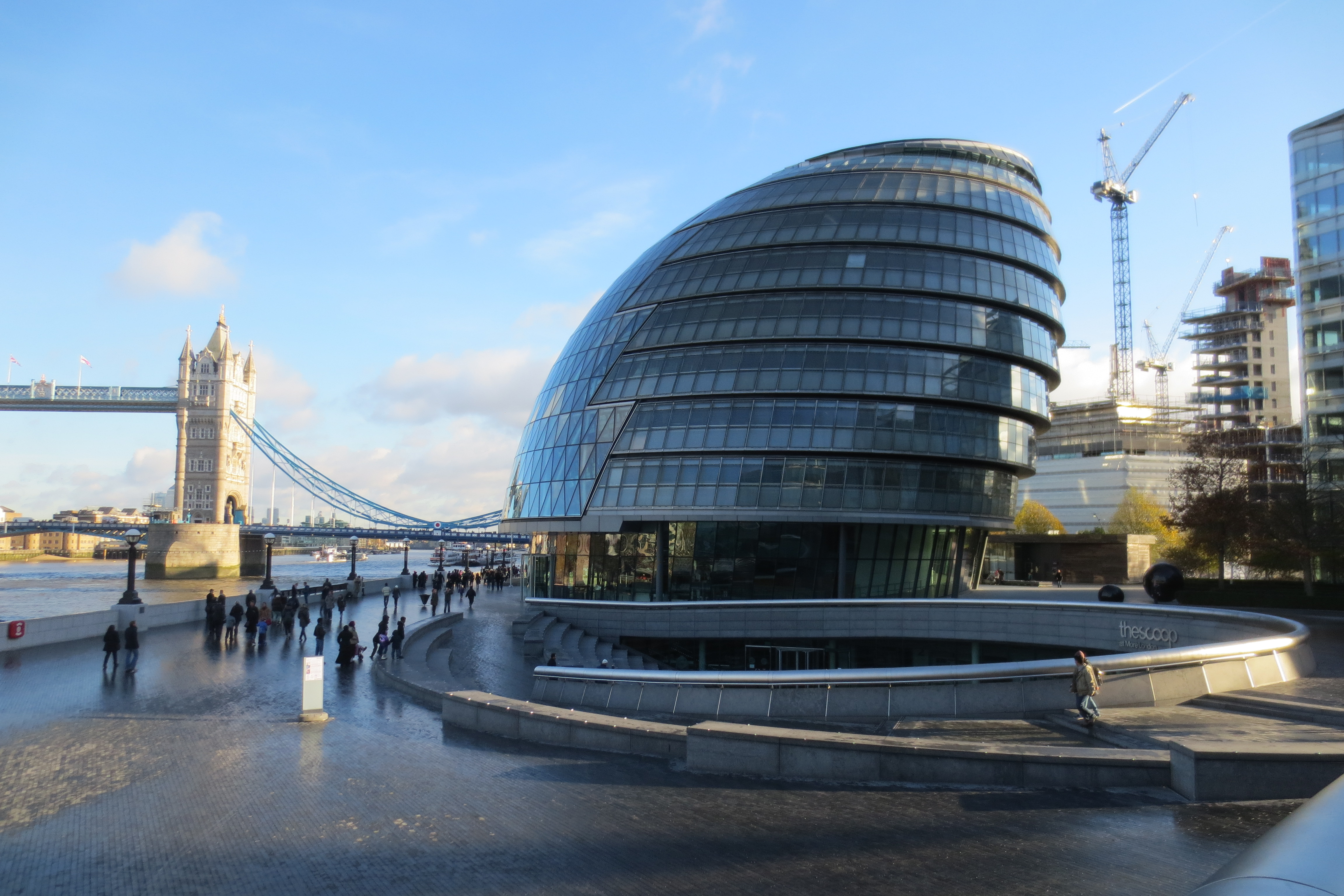 city hall london visit