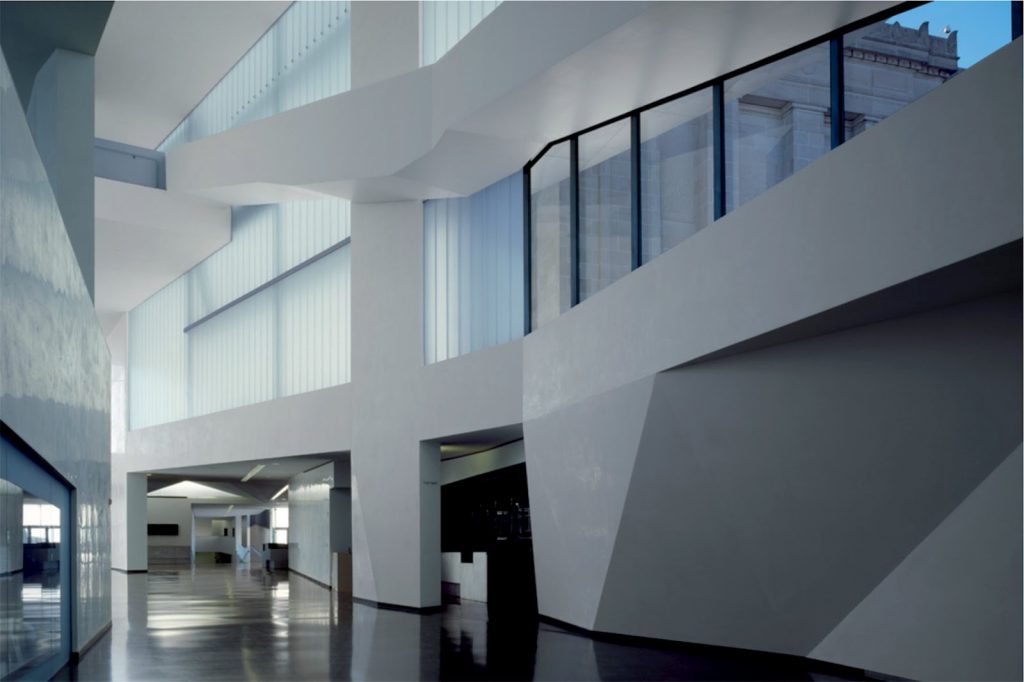 Nelson_Atkins_Museum_of_Art_-_Bloch_Building_281329