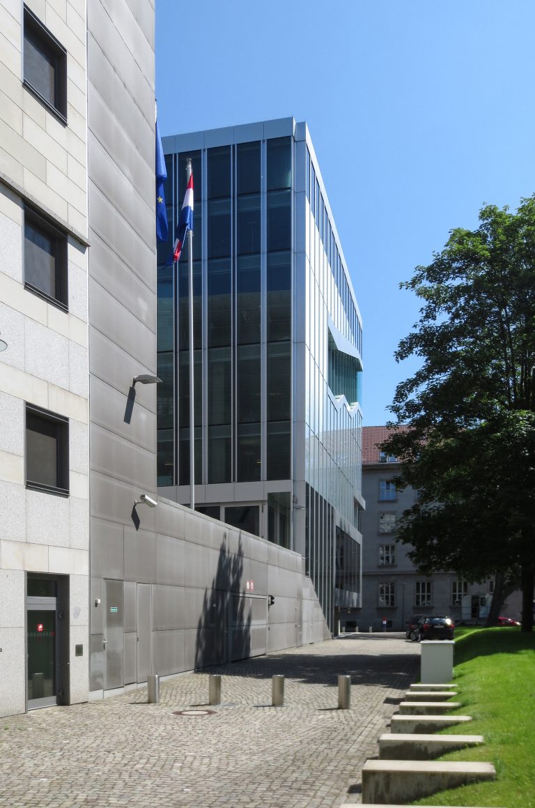 NetherlandsEmbassyBerlin_RemKoolhaas_WikiArquitectura_20 WikiArquitectura