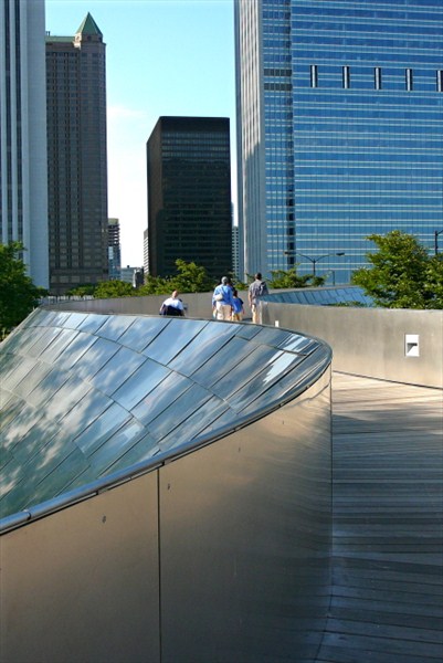 millennium park bridge