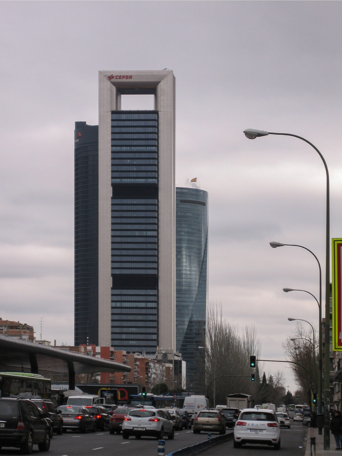 Torre_Cepsa_-_WikiArquitectura_284429