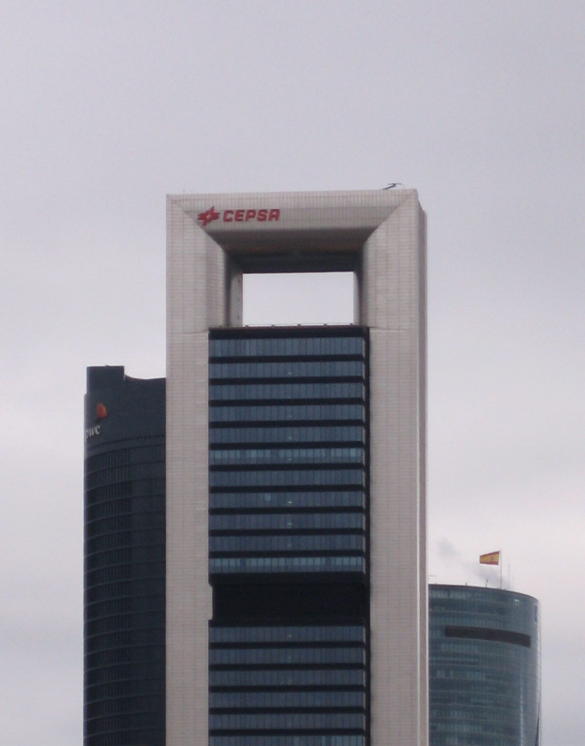 Torre_Cepsa_-_WikiArquitectura_284529