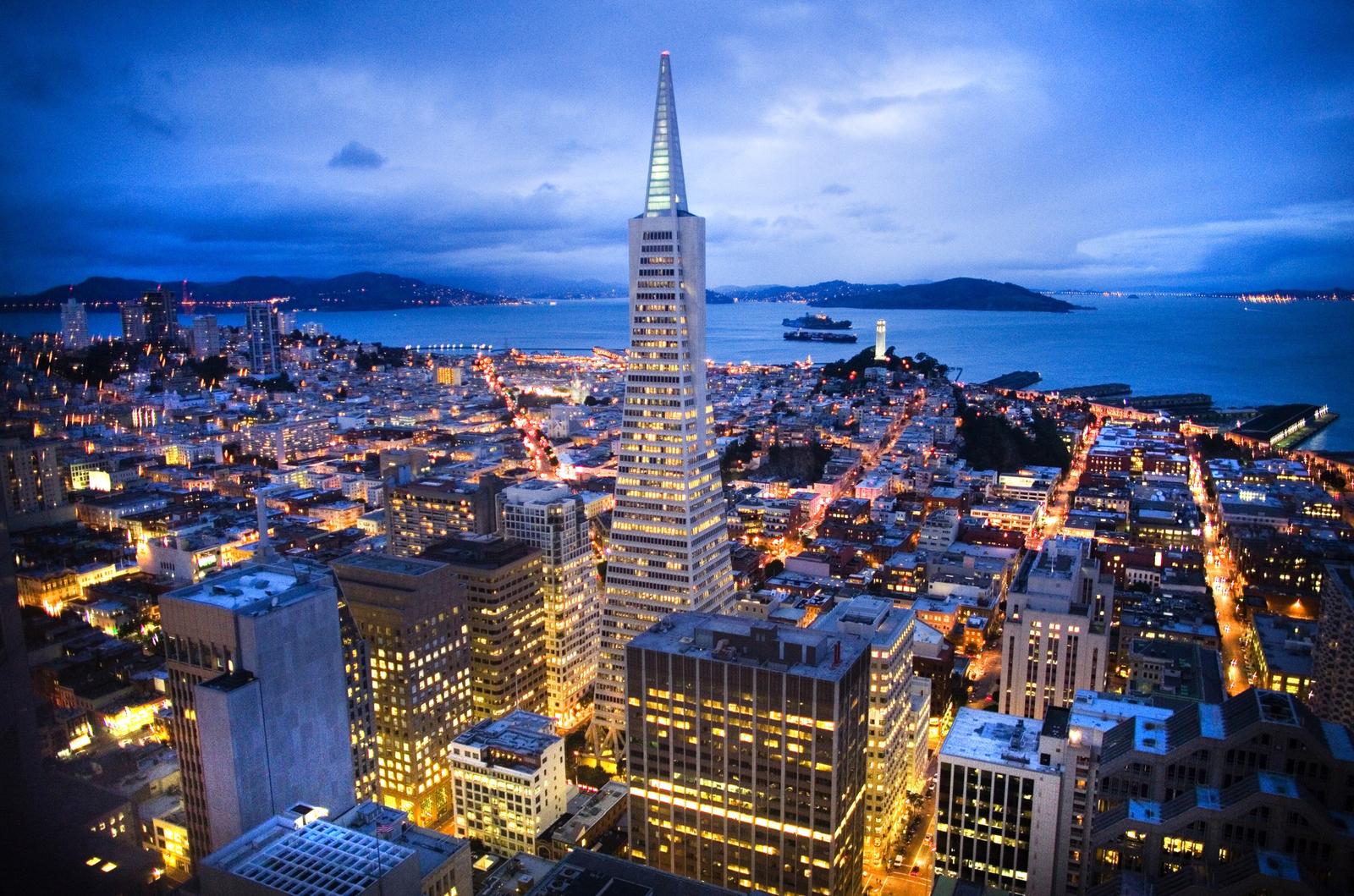 Вые города. Трансамерика Сан Франциско. Пирамида Трансамерика в Сан-Франциско. Сан Франциско памятники. Сан-Франциско (Калифорния).
