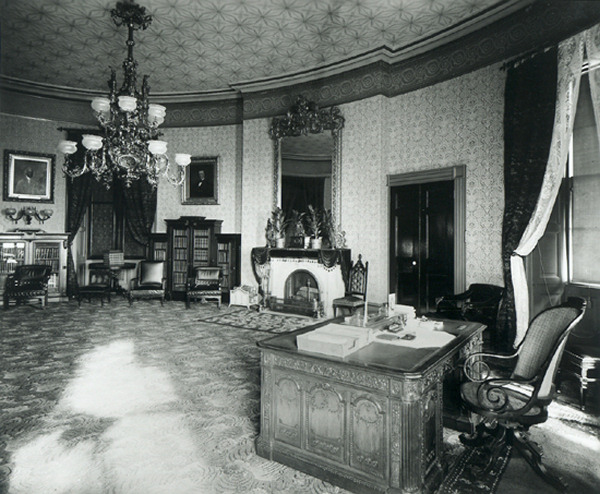 Oval Room 1886