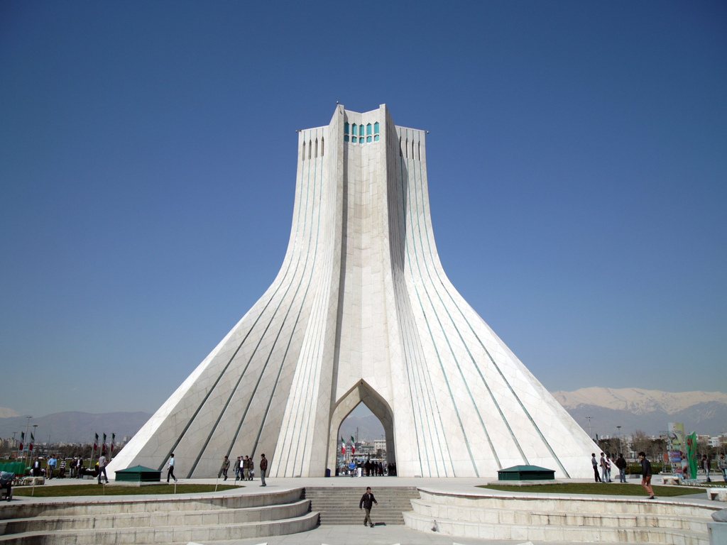 Azadi Tower - Data, Photos & Plans - WikiArquitectura