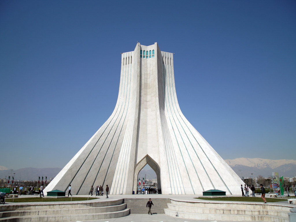 📸 Azadi Tower - Iran_007 - WikiArquitectura