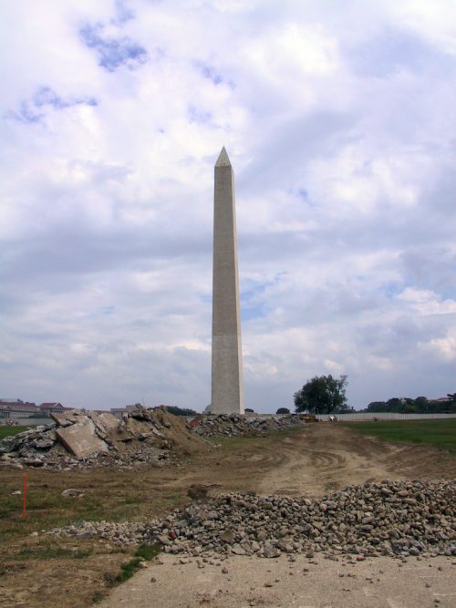 Washington_Monument_construction