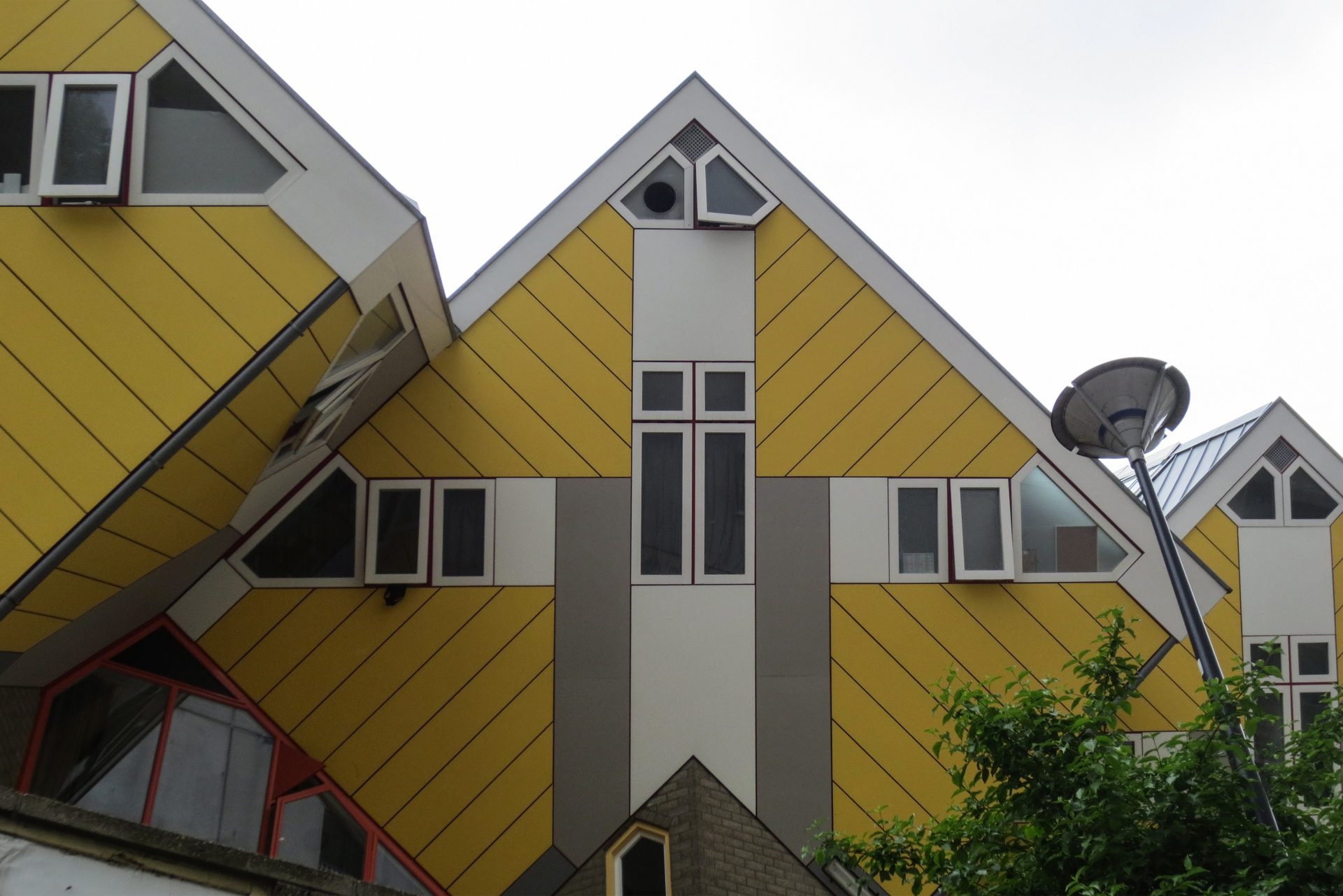 ? Casas Cubo - Piet Blom - Rotterdam - WikiArquitectura_23 -  WikiArquitectura
