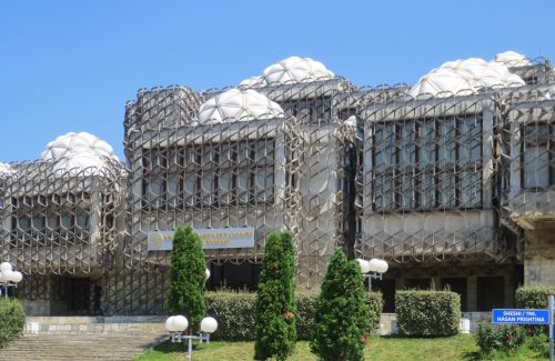 National Library of Kosovo – WikiArquitectura_015