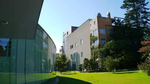21st Century Museum of Contemporary Art, Kanazawa – SANAA – Japan_05
