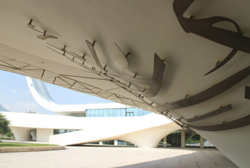 Qatar Faculty of Islamic Studies – Mangera Yvars – WikiArquitectura_024