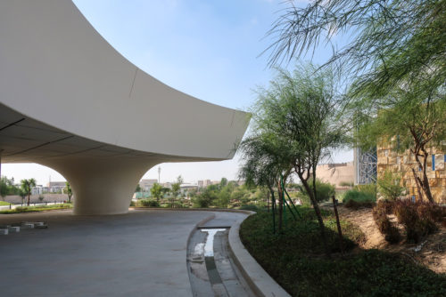 Qatar Faculty of Islamic Studies – Mangera Yvars – WikiArquitectura_041