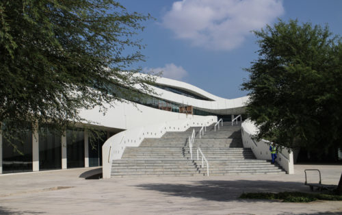 Qatar Faculty of Islamic Studies – Mangera Yvars – WikiArquitectura_045