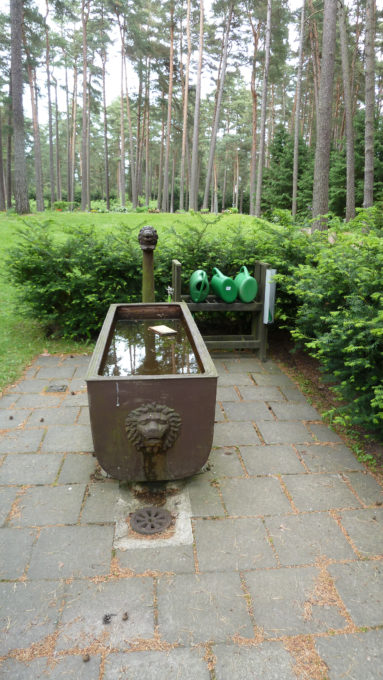Skogskyrkogården 4