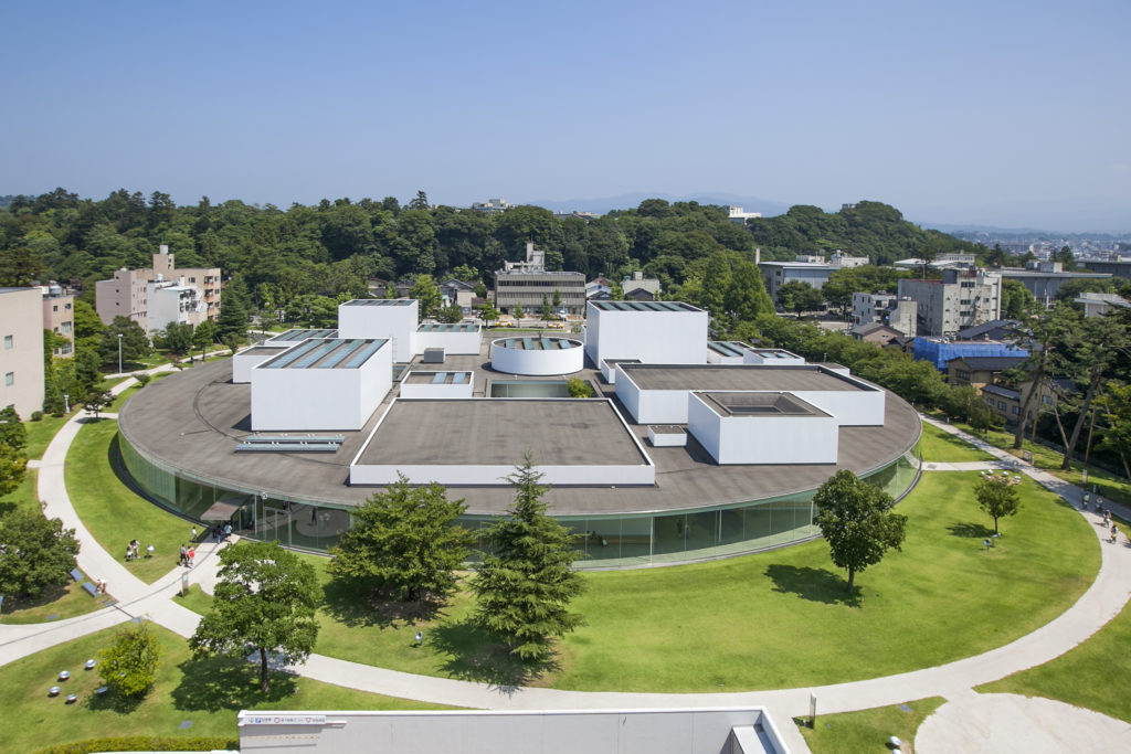 St Century Museum Of Contemporary Art Kanazawa Data Photos Plans Wikiarquitectura